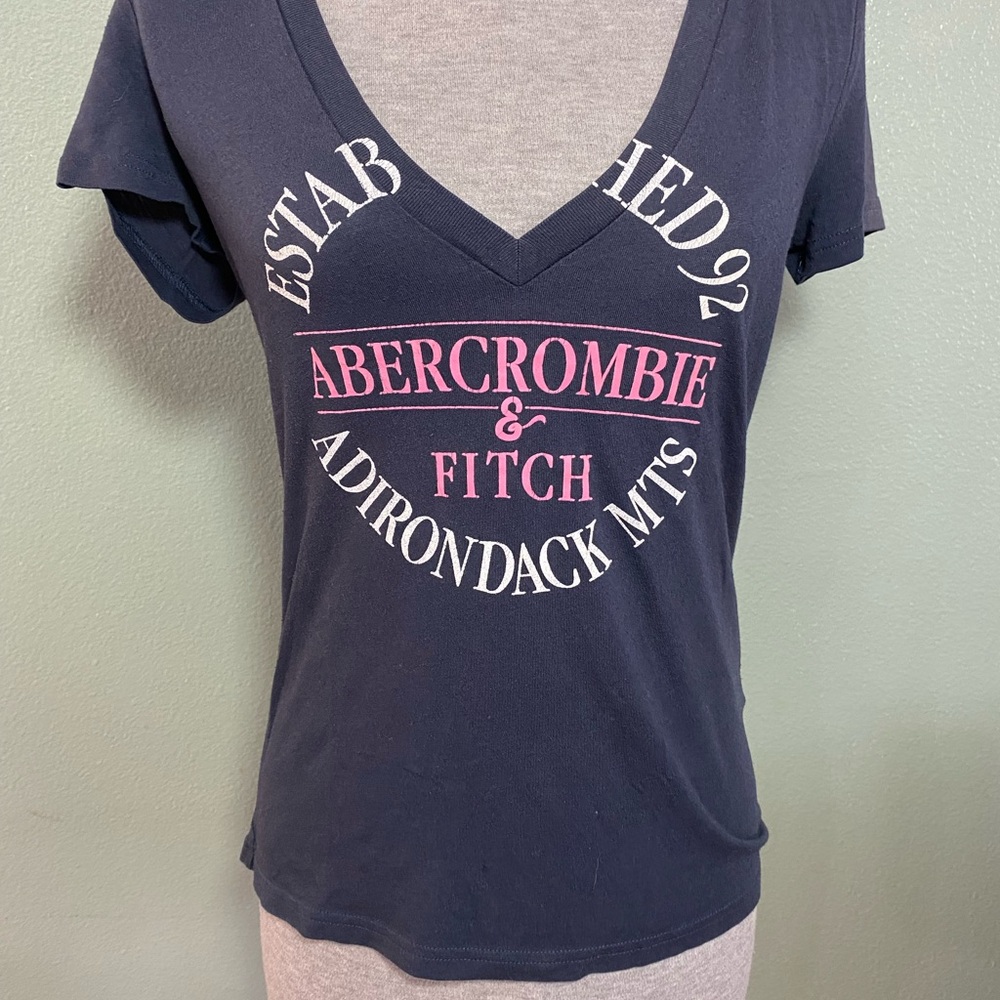 Y2K Abercrombie & Fitch Navy Tee with Pink and White Graphic